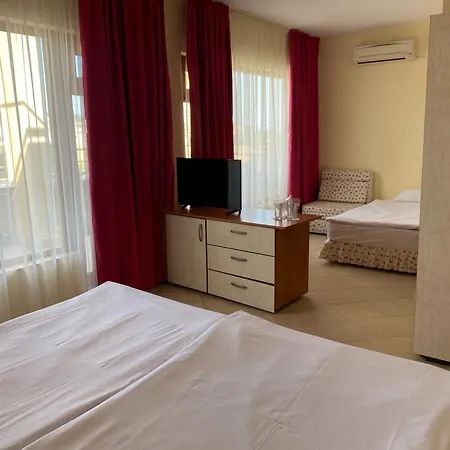 Hotel Atol Słoneczny Brzeg