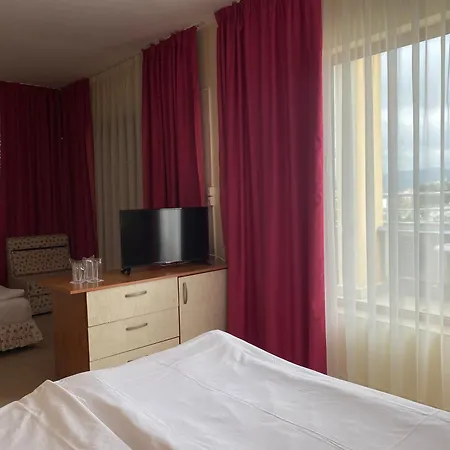 Hotel Atol Słoneczny Brzeg