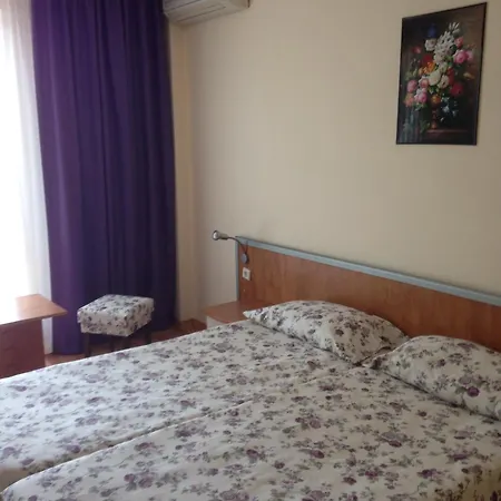 Atol Słoneczny Brzeg