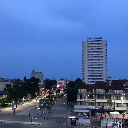 Хотел атол